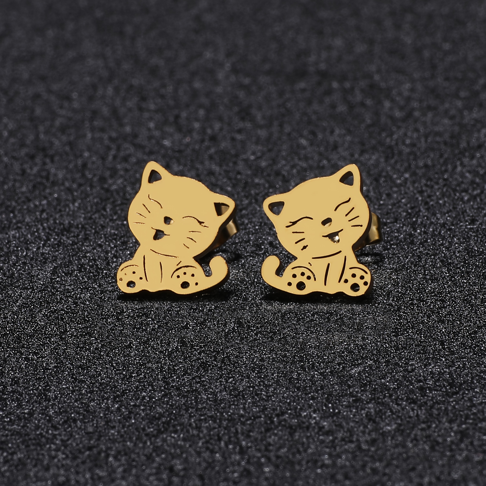 316L Stainless Steel Cat Women's Ear Studs